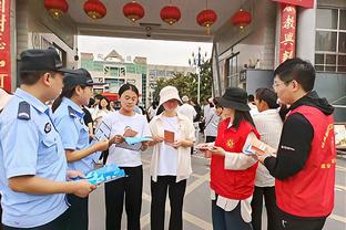 记者：澳超西部联的技术分析师文森佐-伊拉多将加入海港教练组